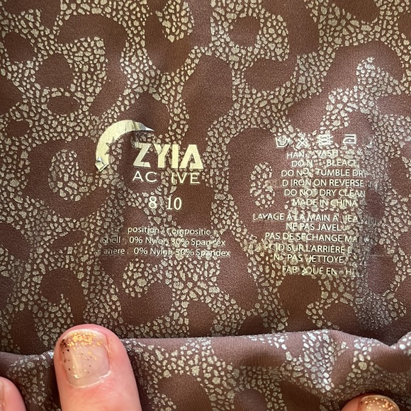 Zyia Lilac Leopard Supreme Hi-Rise 7/8 24" (8-10) - Picture 4 of 4